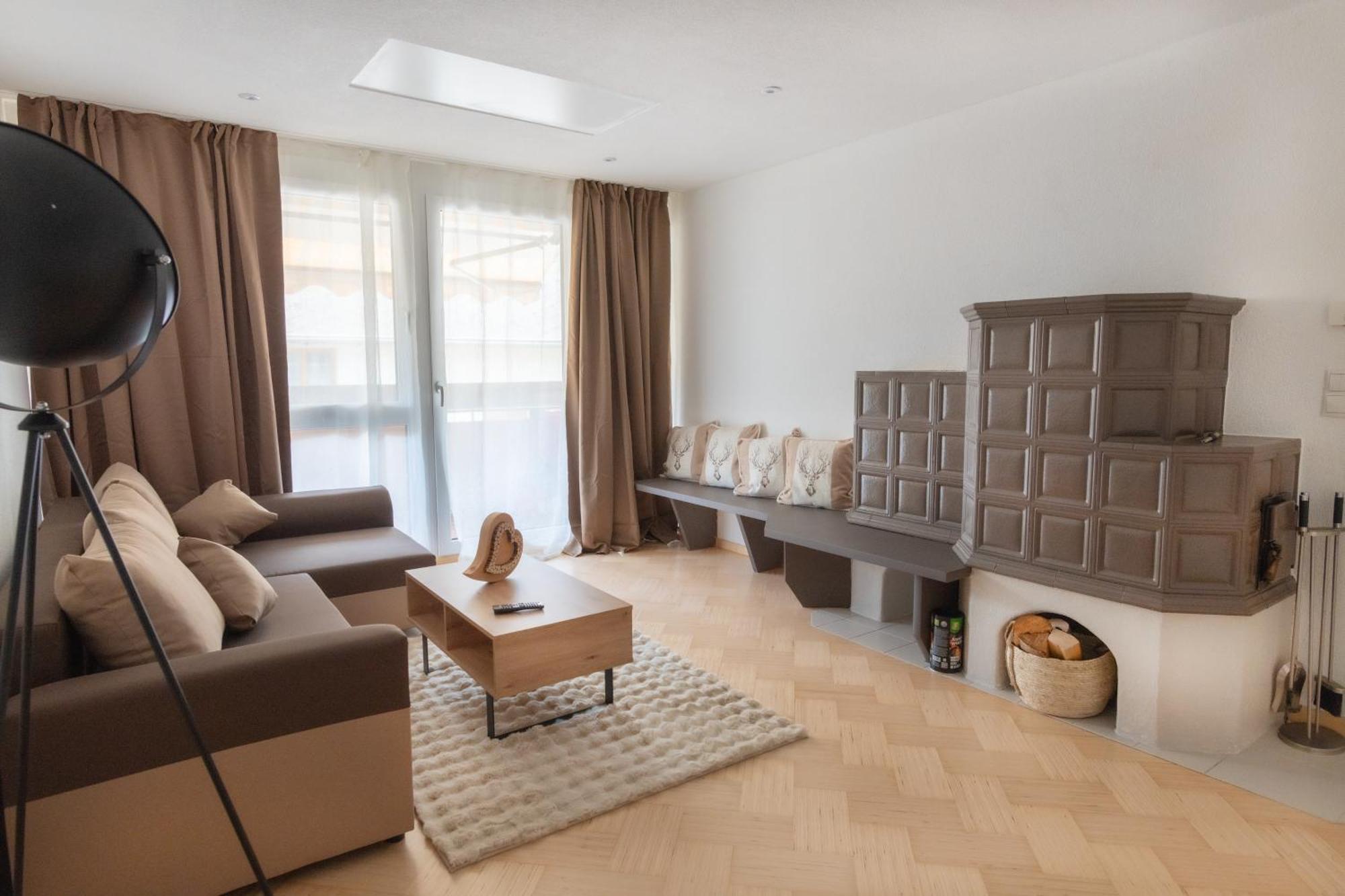 Deluxe Apartement Tirol Landeck Buitenkant foto